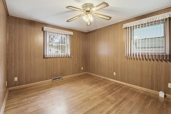 $234,900 | 1613 South Telulah Avenue, Appleton, WI 54915