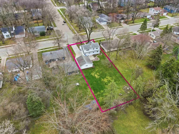 $234,900 | 1613 South Telulah Avenue, Appleton, WI 54915