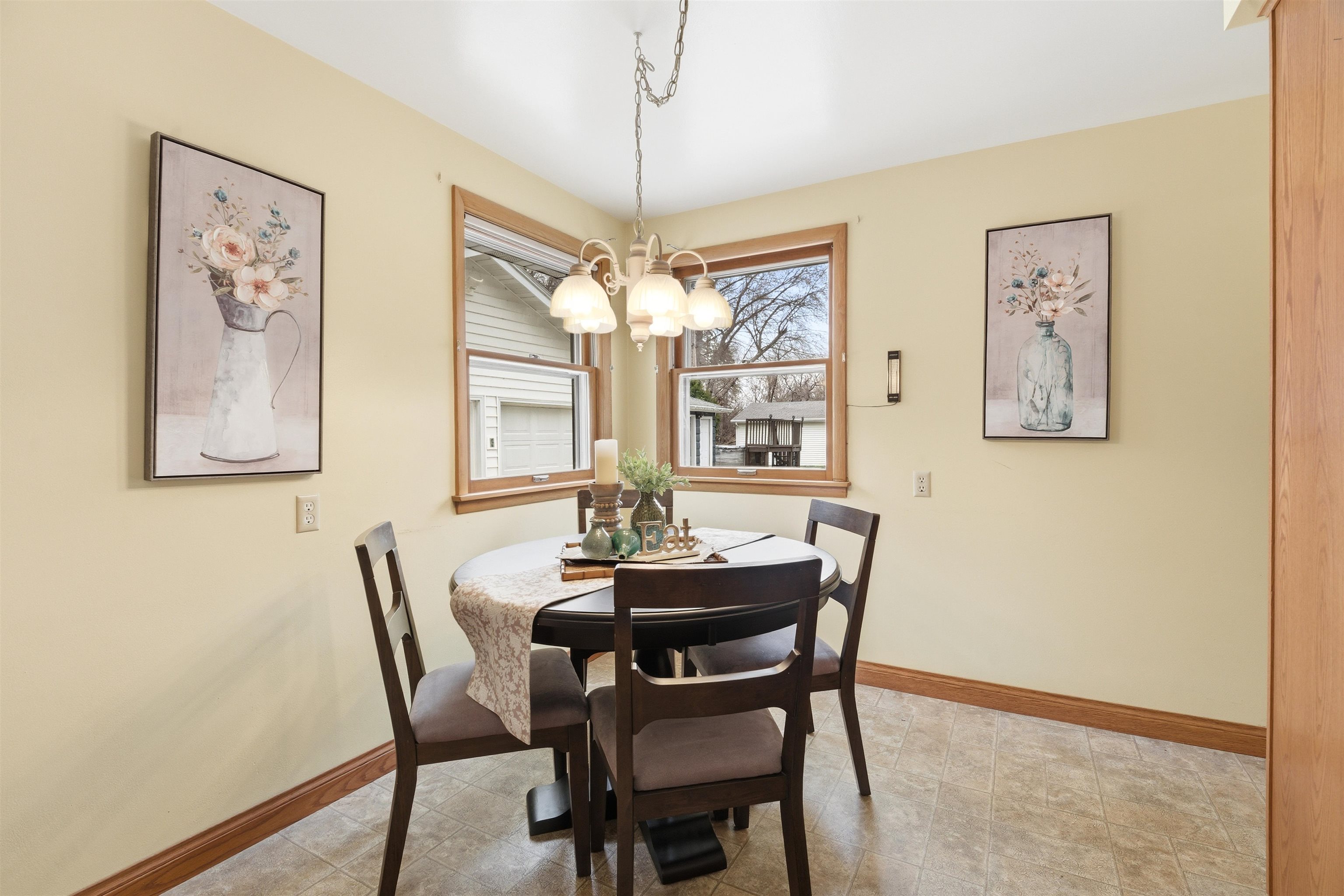 1613 South Telulah Avenue Appleton, WI 54915 - Photo 10 of 29