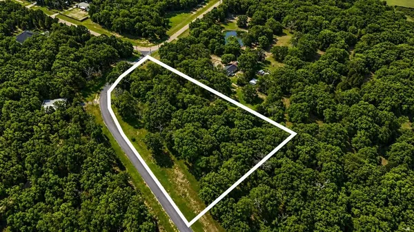 $215,000 | 7322 Ranch Oaks Trail, Malakoff, TX 75148