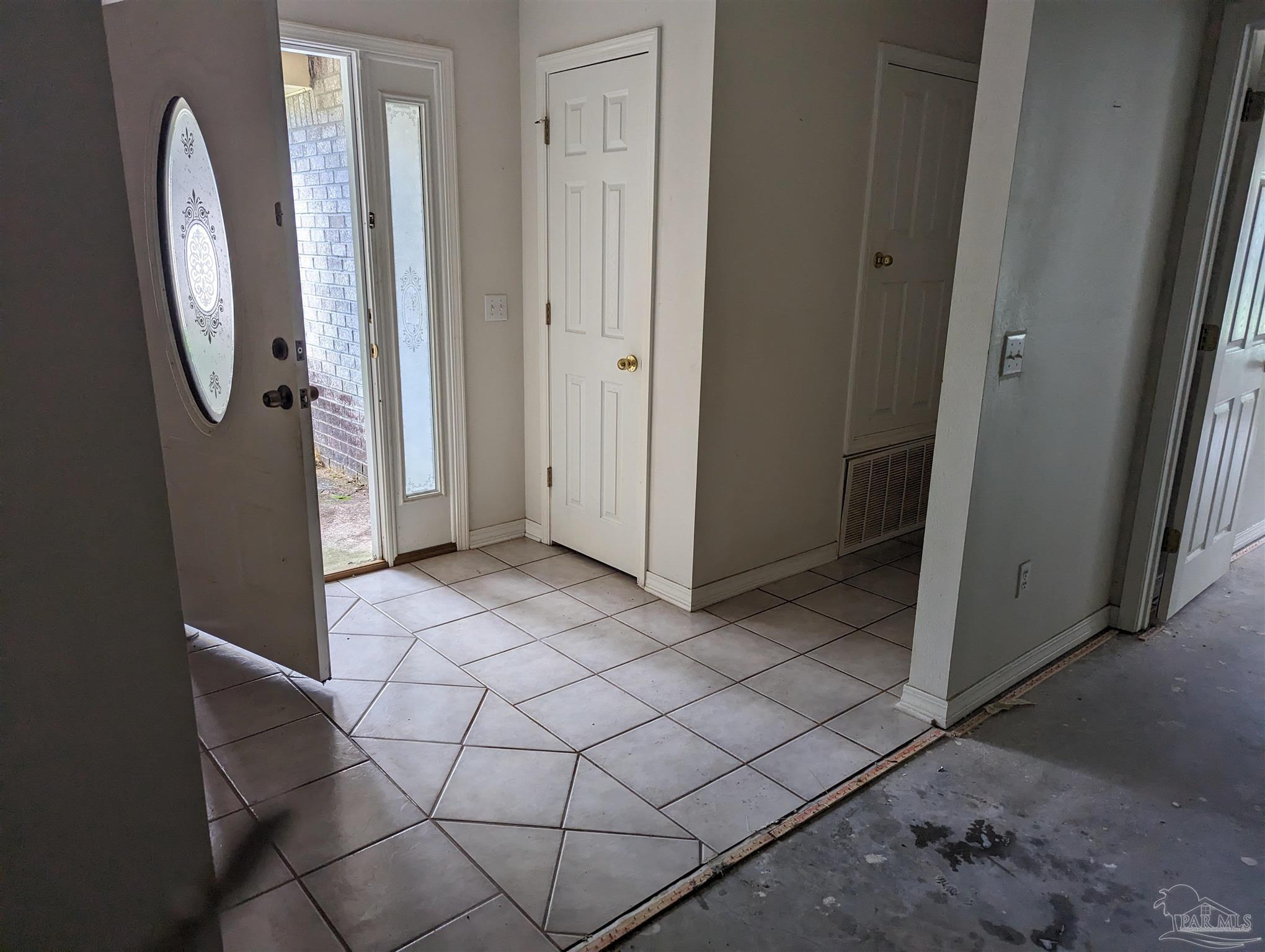 7759 Erudition Avenue Milton, FL 32583 - Photo 16 of 22 a view of a bathroom