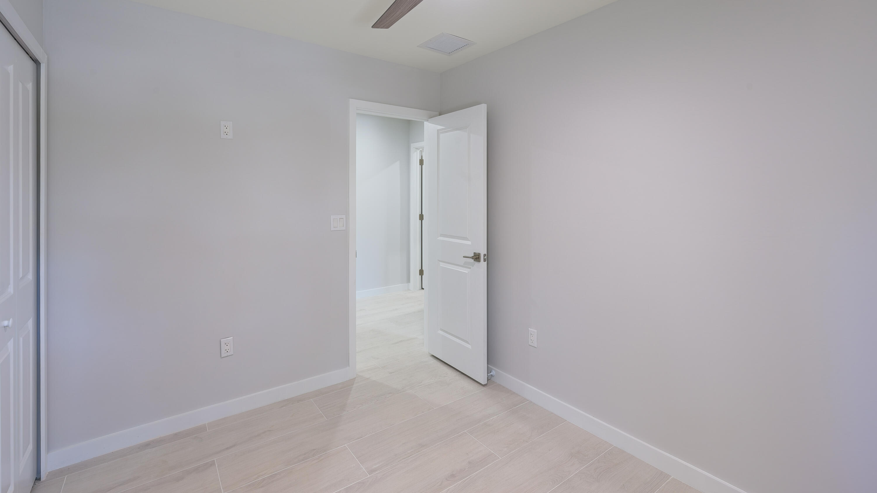 203 Antigua Road Tavernier, FL 33070 - Photo 22 of 30 17 - 2nd Fl Guest 2