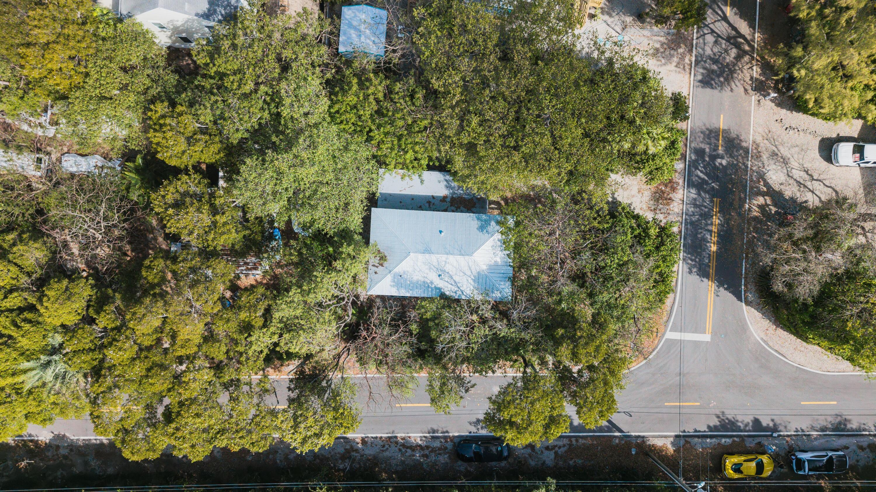 203 Antigua Road Tavernier, FL 33070 - Photo 29 of 30 23 - Drone