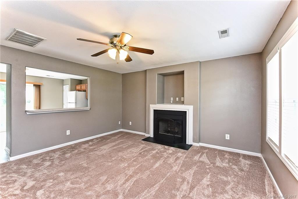 1050 Hipp Road Charlotte, NC 28216 - Photo 3 of 24 Gallery Image 3