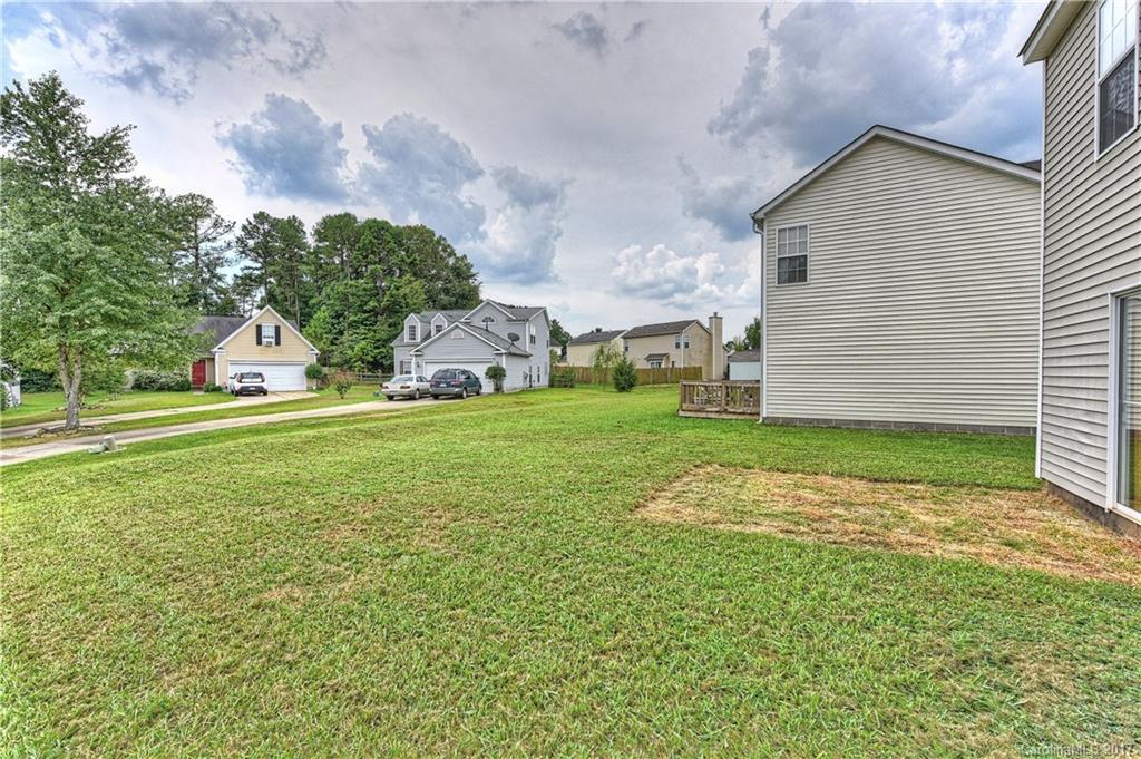1050 Hipp Road Charlotte, NC 28216 - Photo 22 of 24 Gallery Image 22