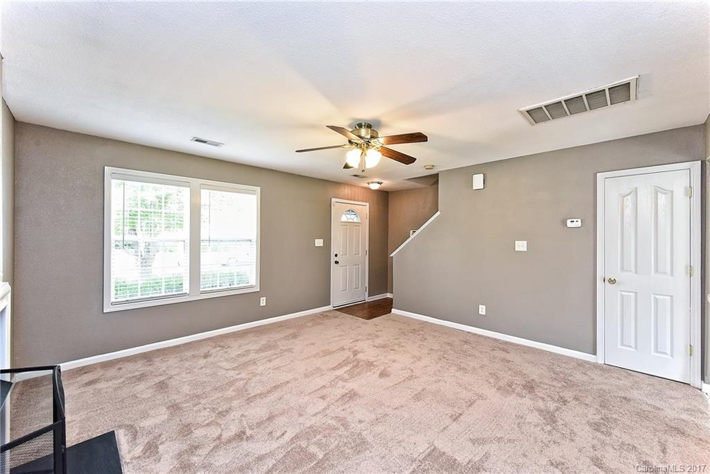 1050 Hipp Road Charlotte, NC 28216 - Photo 6 of 24 Gallery Image 6