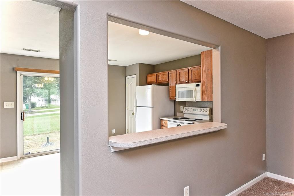 1050 Hipp Road Charlotte, NC 28216 - Photo 7 of 24 Gallery Image 7