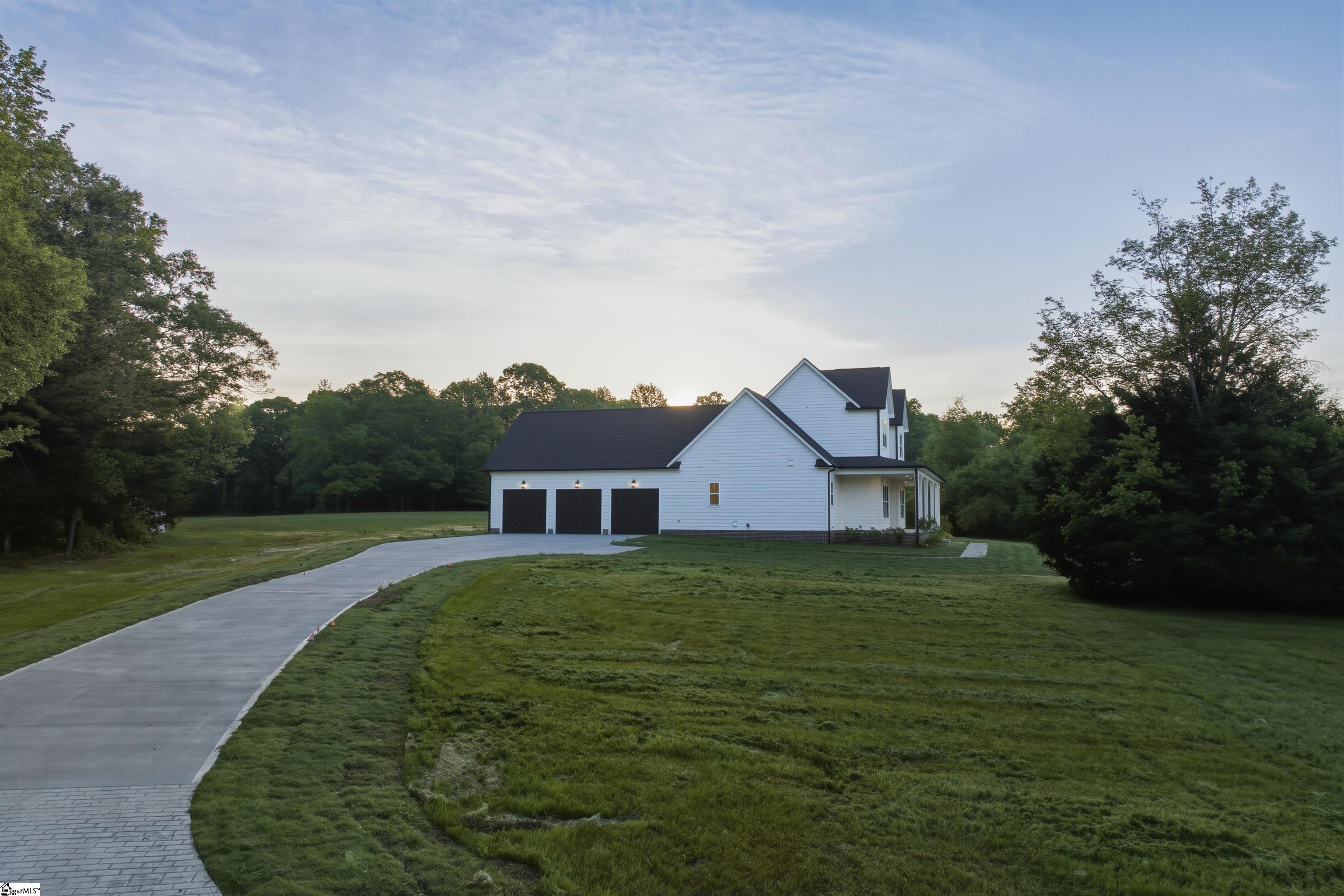 245 West Chapman Road Belton, SC 29627 - Photo 40 of 44