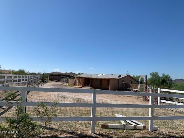 19701 West Rustler Road Buckeye, AZ 85326 - Photo 6 of 17 IMG_2045