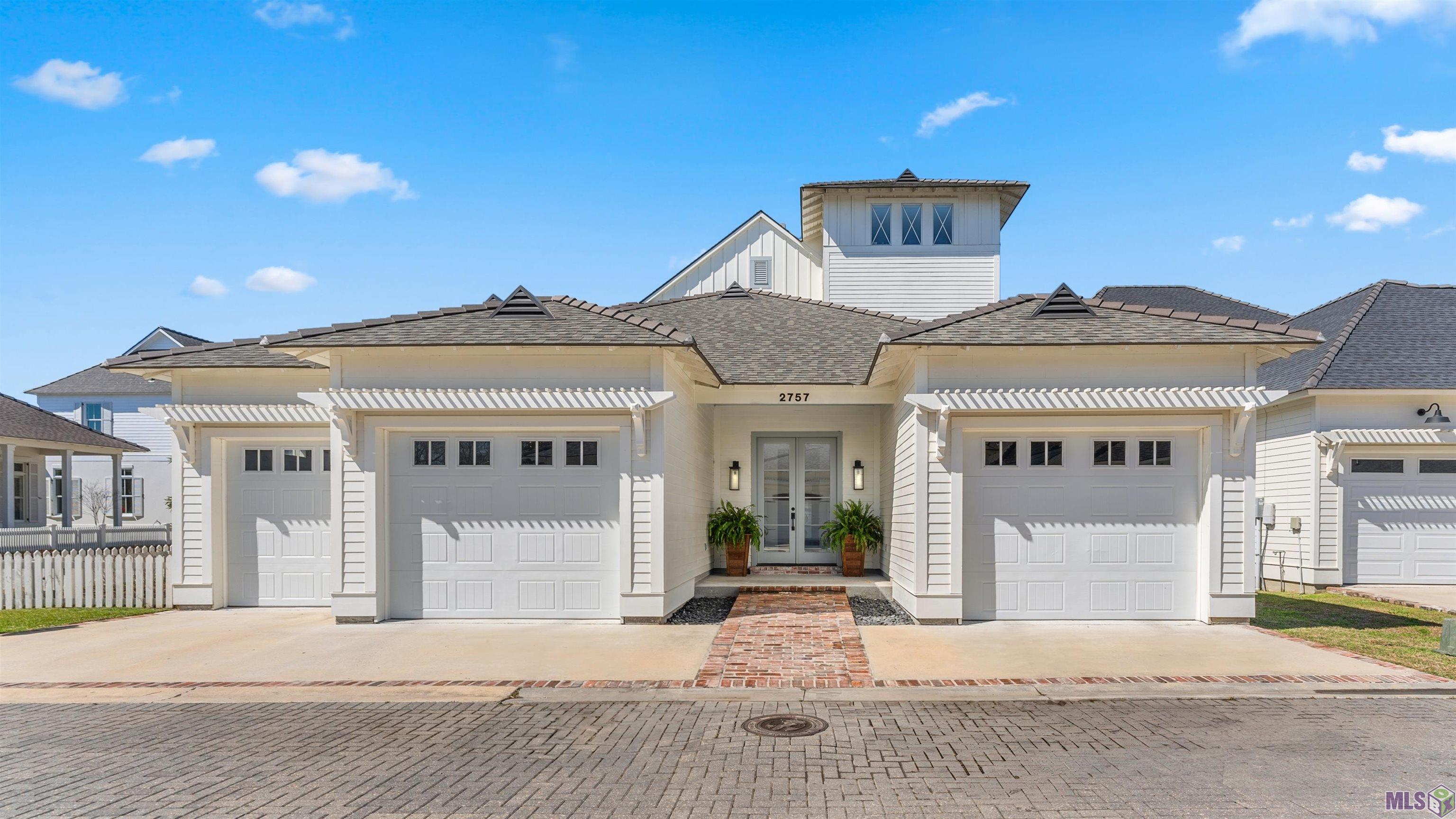 2757 Chenal Court Baton Rouge, LA 70820 - Photo 2 of 19