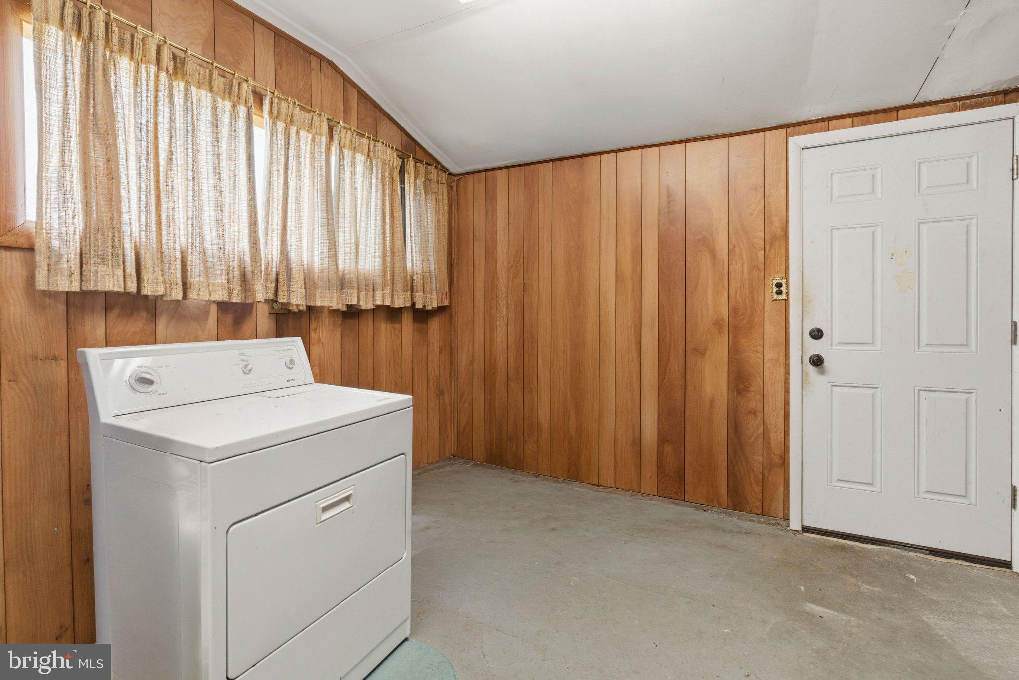 44 Quickset Road Levittown, PA 19057 - Photo 24 of 28 Bright and functional laundry space.