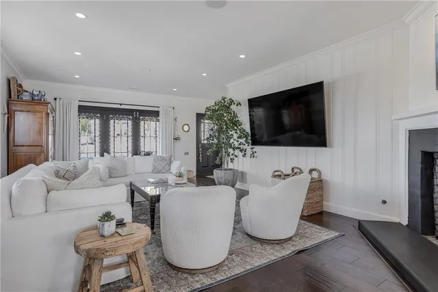 $17,500 | 38 South Portola, Laguna Beach, CA 92651