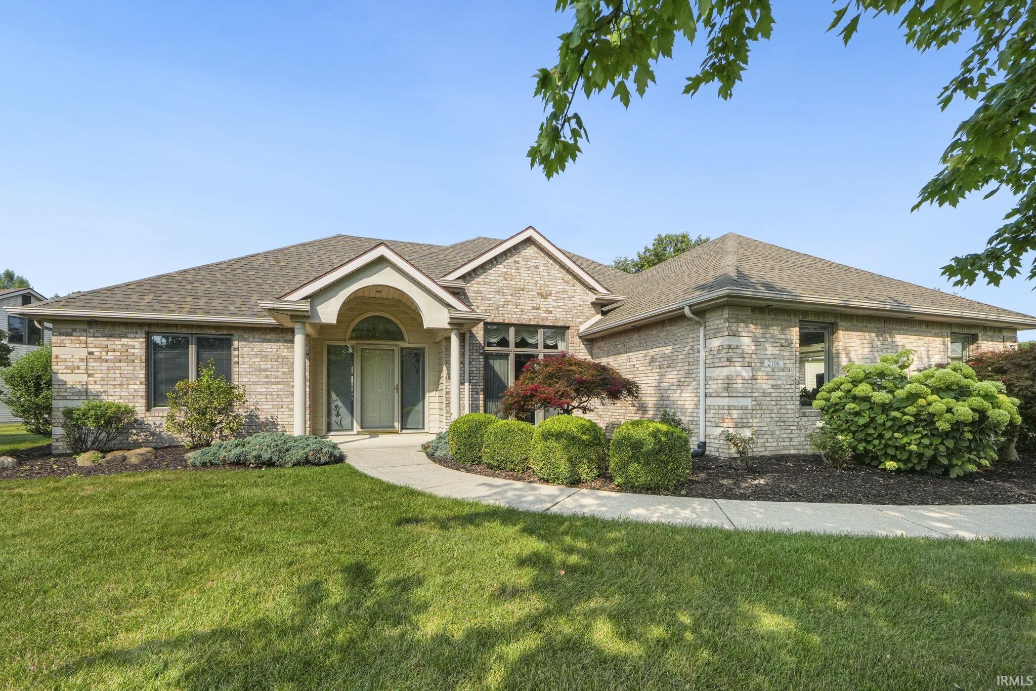 2106 Lake Ridge Drive Fort Wayne, IN 46804 - Photo 1 of 36 Gallery Image 1