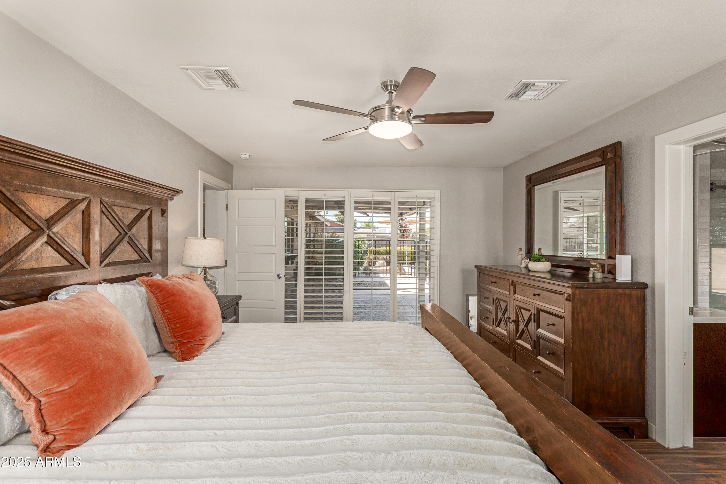 1506 East Gemini Drive Tempe, AZ 85283 - Photo 15 of 42 Private entrance to backyard