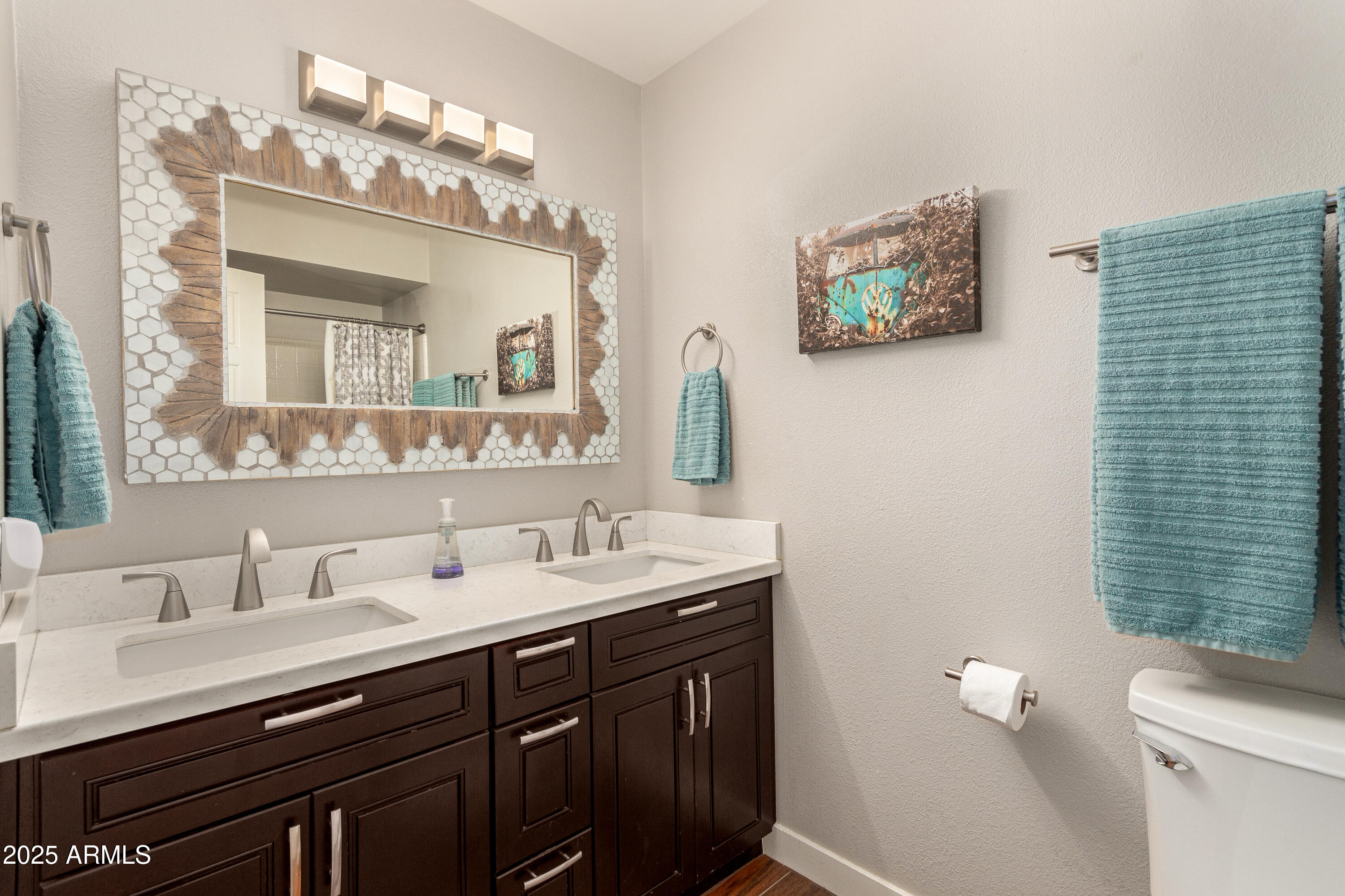 1506 East Gemini Drive Tempe, AZ 85283 - Photo 30 of 42 Full bath 3