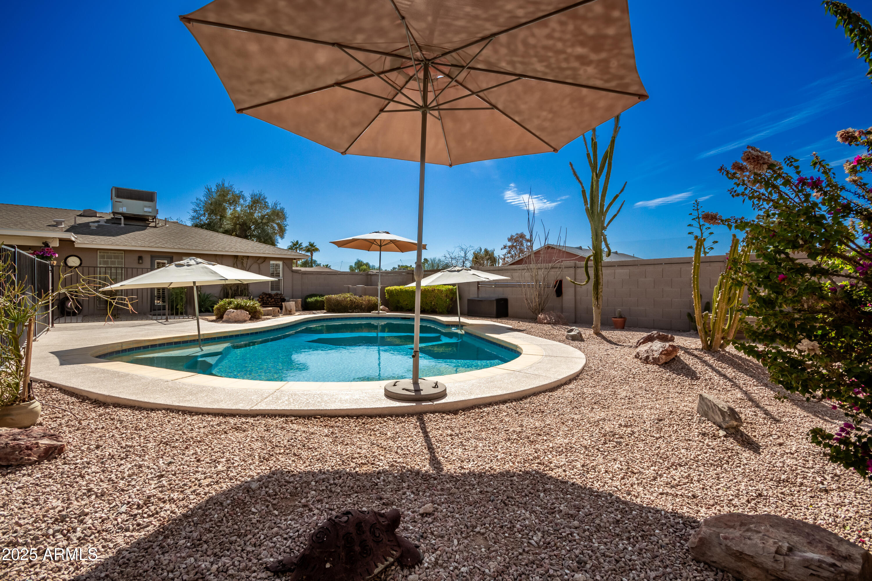 1506 East Gemini Drive Tempe, AZ 85283 - Photo 34 of 42 Oasis