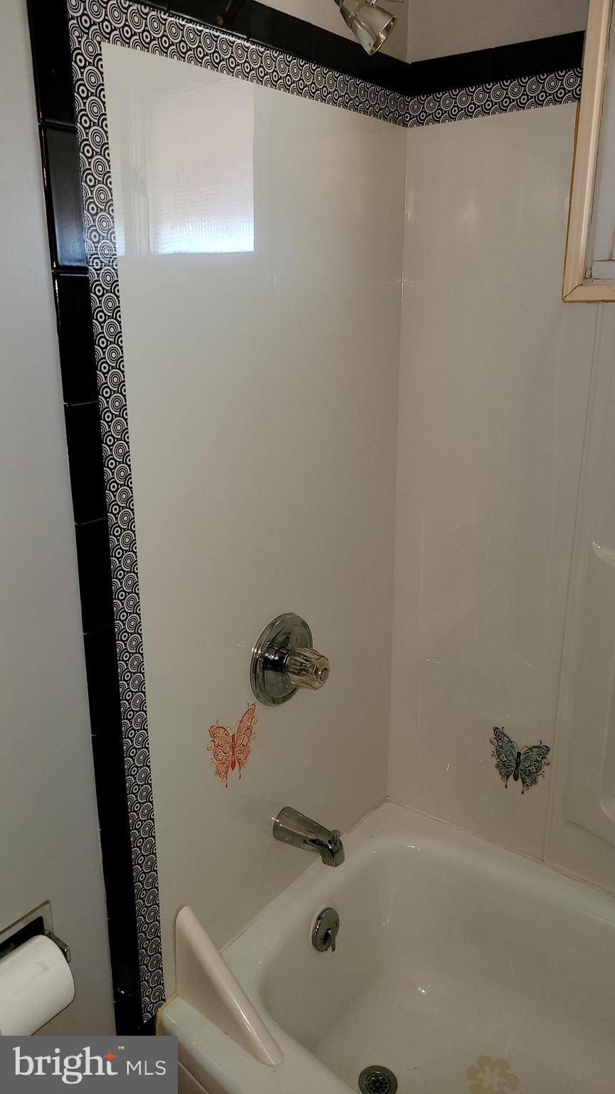 7819 Jamesford Road Baltimore, MD 21222 - Photo 24 of 43