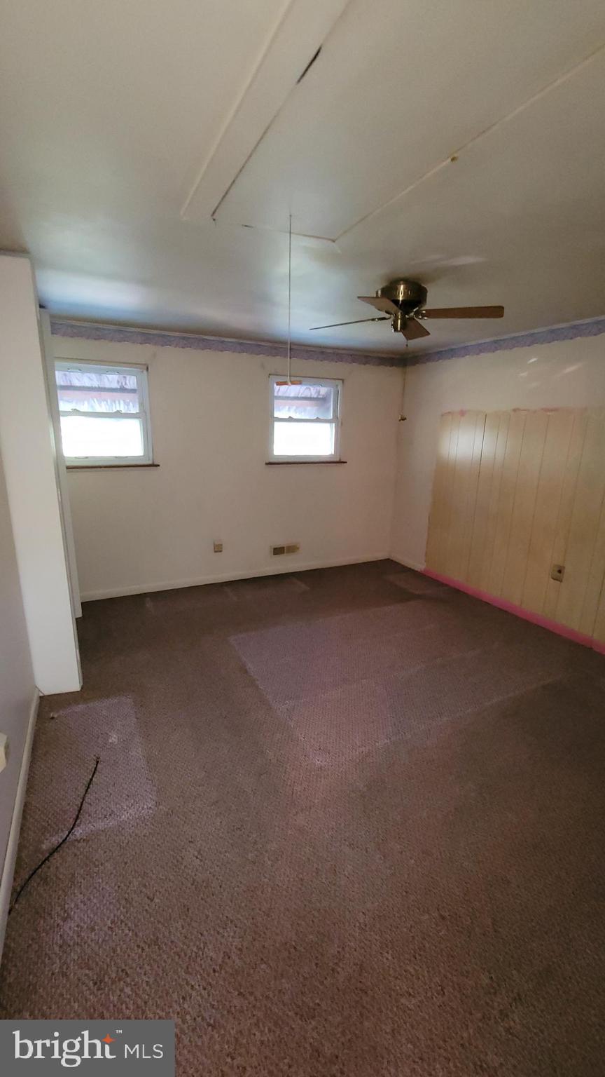 7819 Jamesford Road Baltimore, MD 21222 - Photo 29 of 43