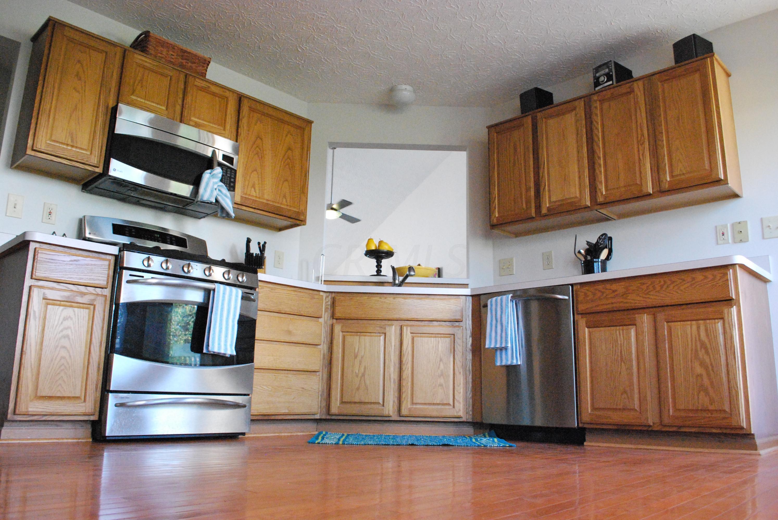 7859 Pinehill Road Lewis Center, OH 43035 - Photo 11 of 23 Gallery Image 11