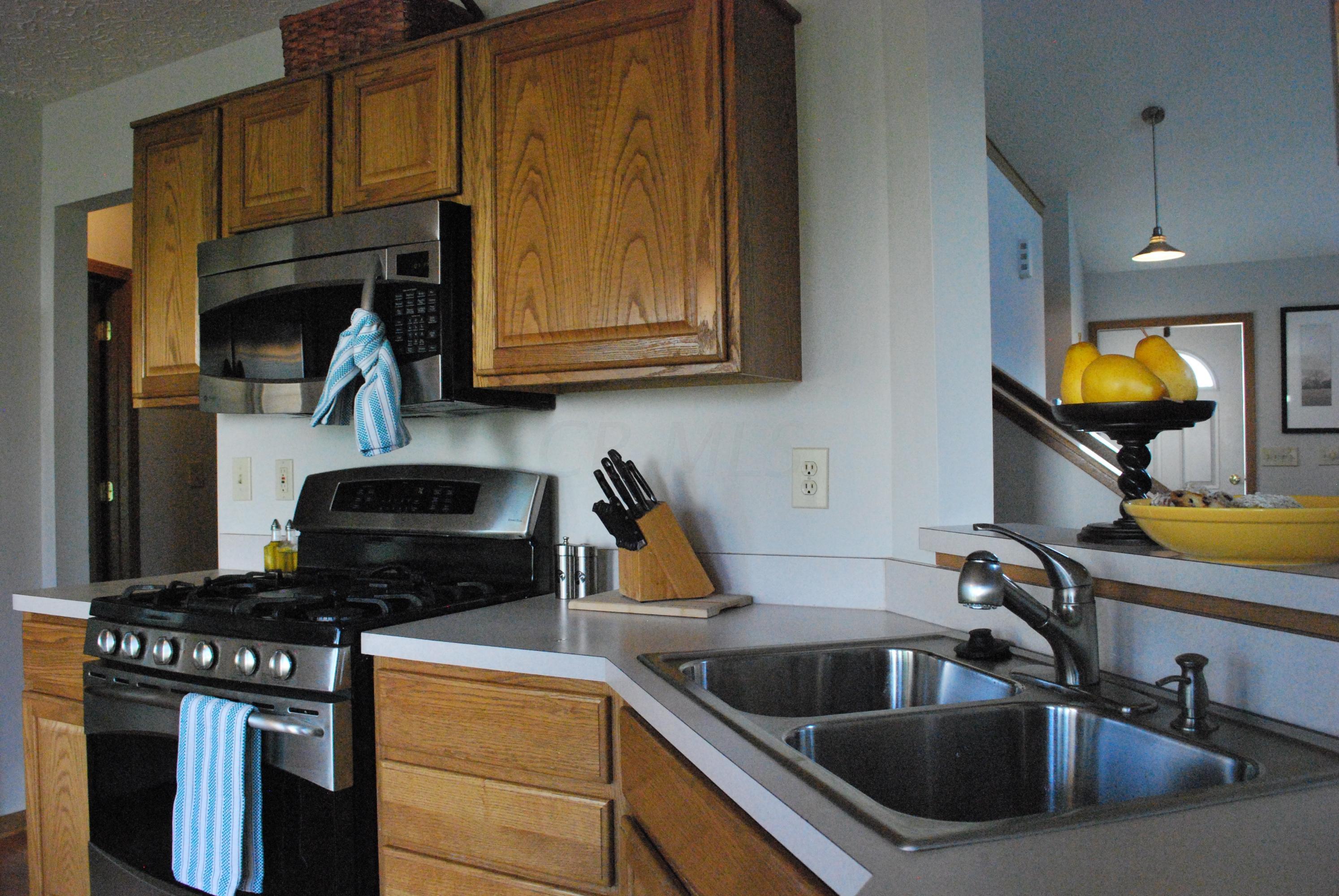7859 Pinehill Road Lewis Center, OH 43035 - Photo 13 of 23 Gallery Image 13