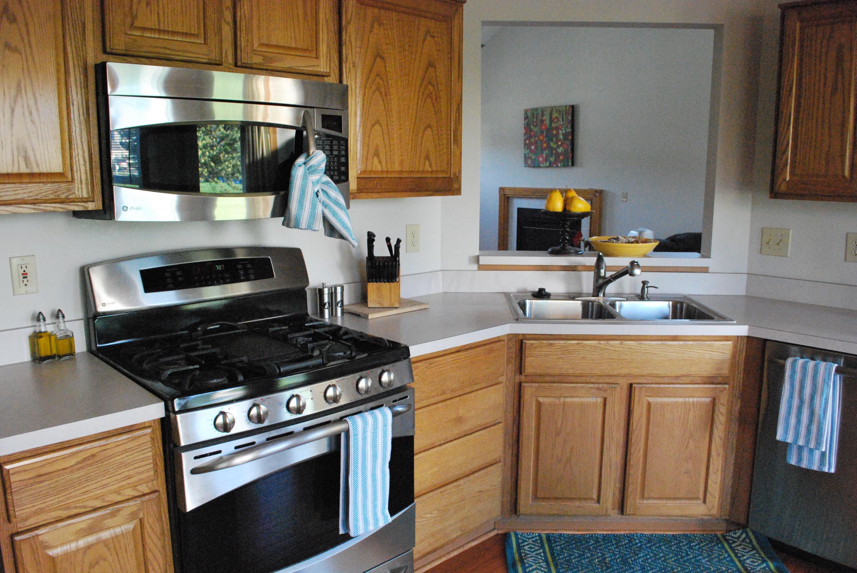 7859 Pinehill Road Lewis Center, OH 43035 - Photo 14 of 23 Gallery Image 14