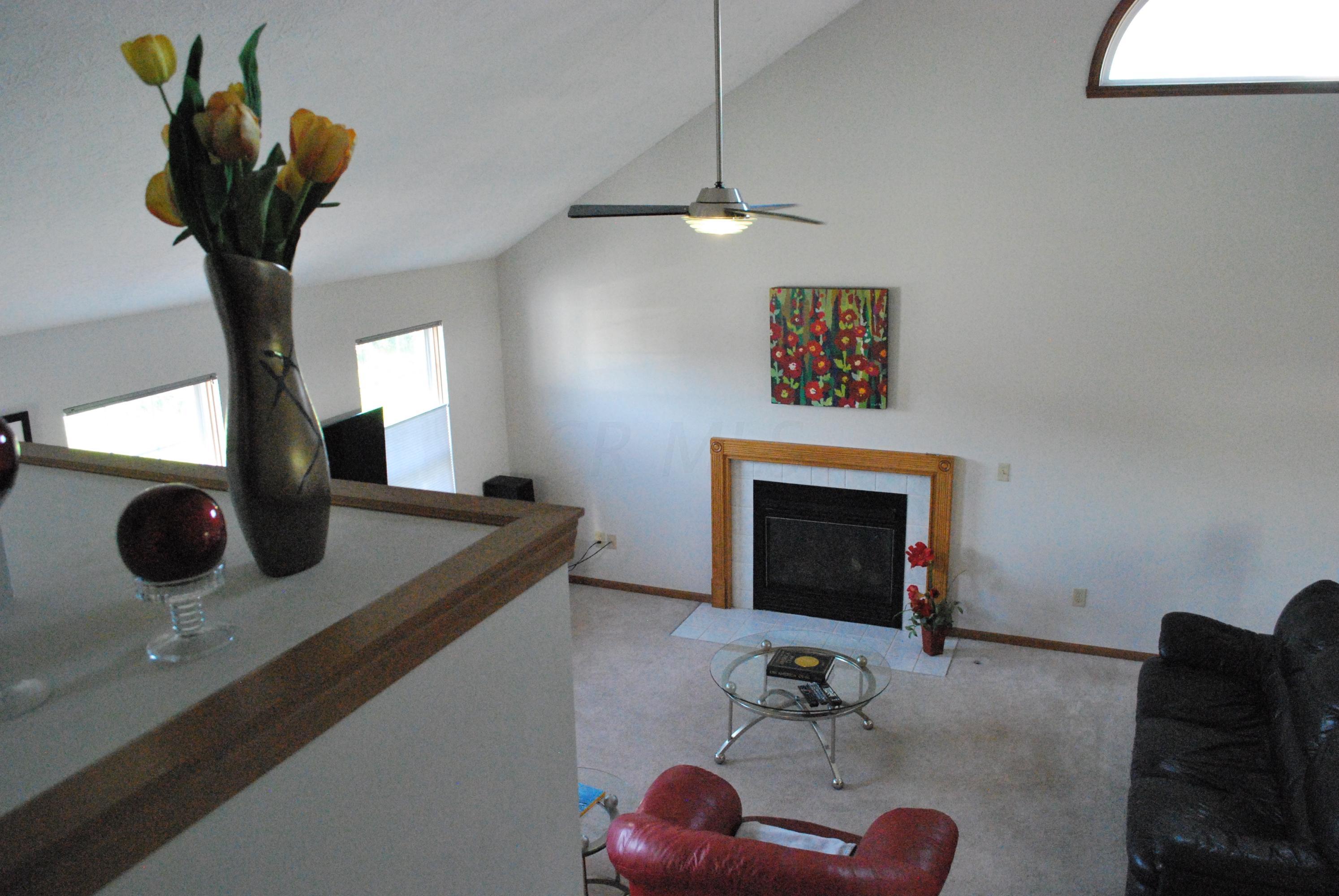 7859 Pinehill Road Lewis Center, OH 43035 - Photo 6 of 23 Gallery Image 6