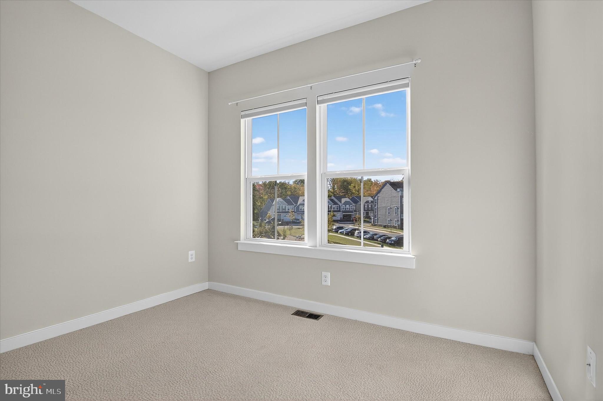 1681 Aspen Poplar Road Dumfries, VA 22026 - Photo 22 of 36 an empty room with a window