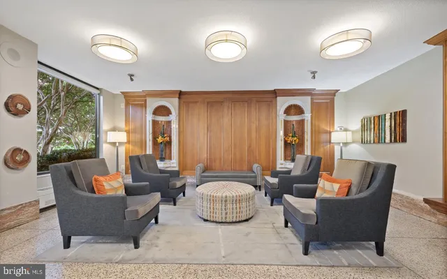 $220,000 | 1121 University Boulevard West, Unit 1104B, Silver Spring, MD 20902