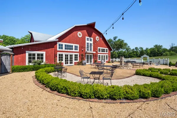 $1,850,000 | 15226 Boone Monument Road, Marthasville, MO 63357