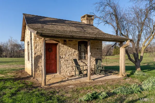 $1,850,000 | 15226 Boone Monument Road, Marthasville, MO 63357