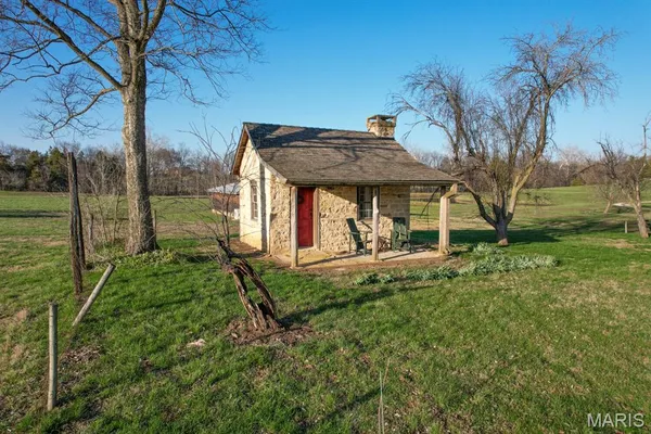 $1,850,000 | 15226 Boone Monument Road, Marthasville, MO 63357