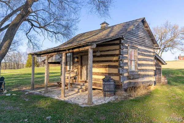 $1,850,000 | 15226 Boone Monument Road, Marthasville, MO 63357