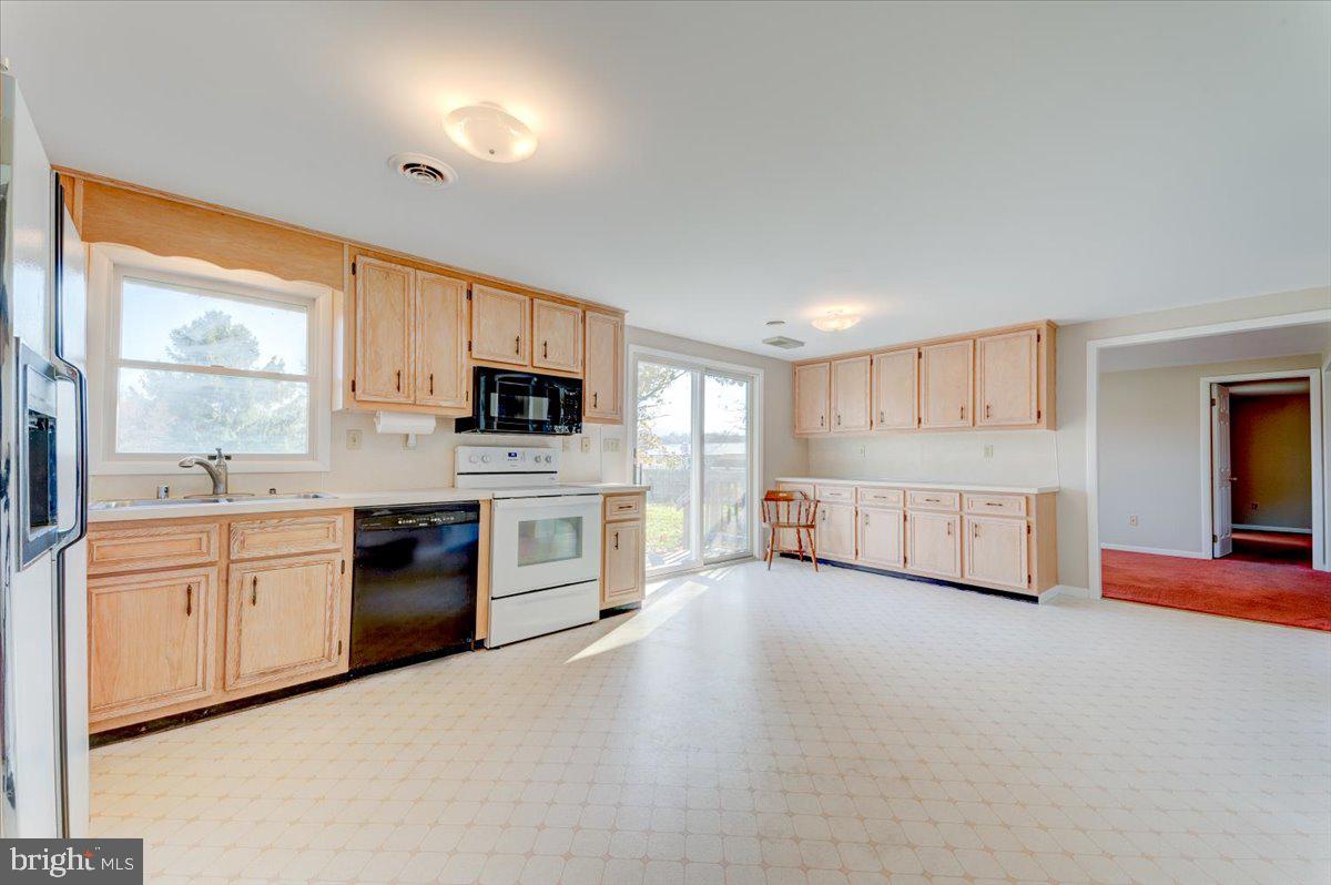 13421 Rowe Road Smithsburg, MD 21783 - Photo 8 of 25 Gallery Image 8