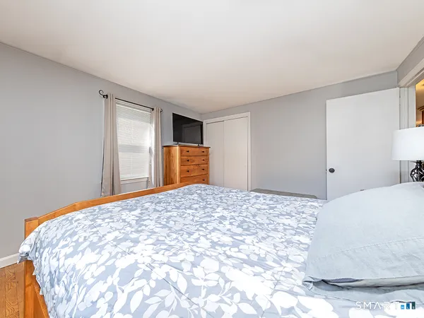 $299,000 | 252 Middletown Avenue, Wethersfield, CT 06109