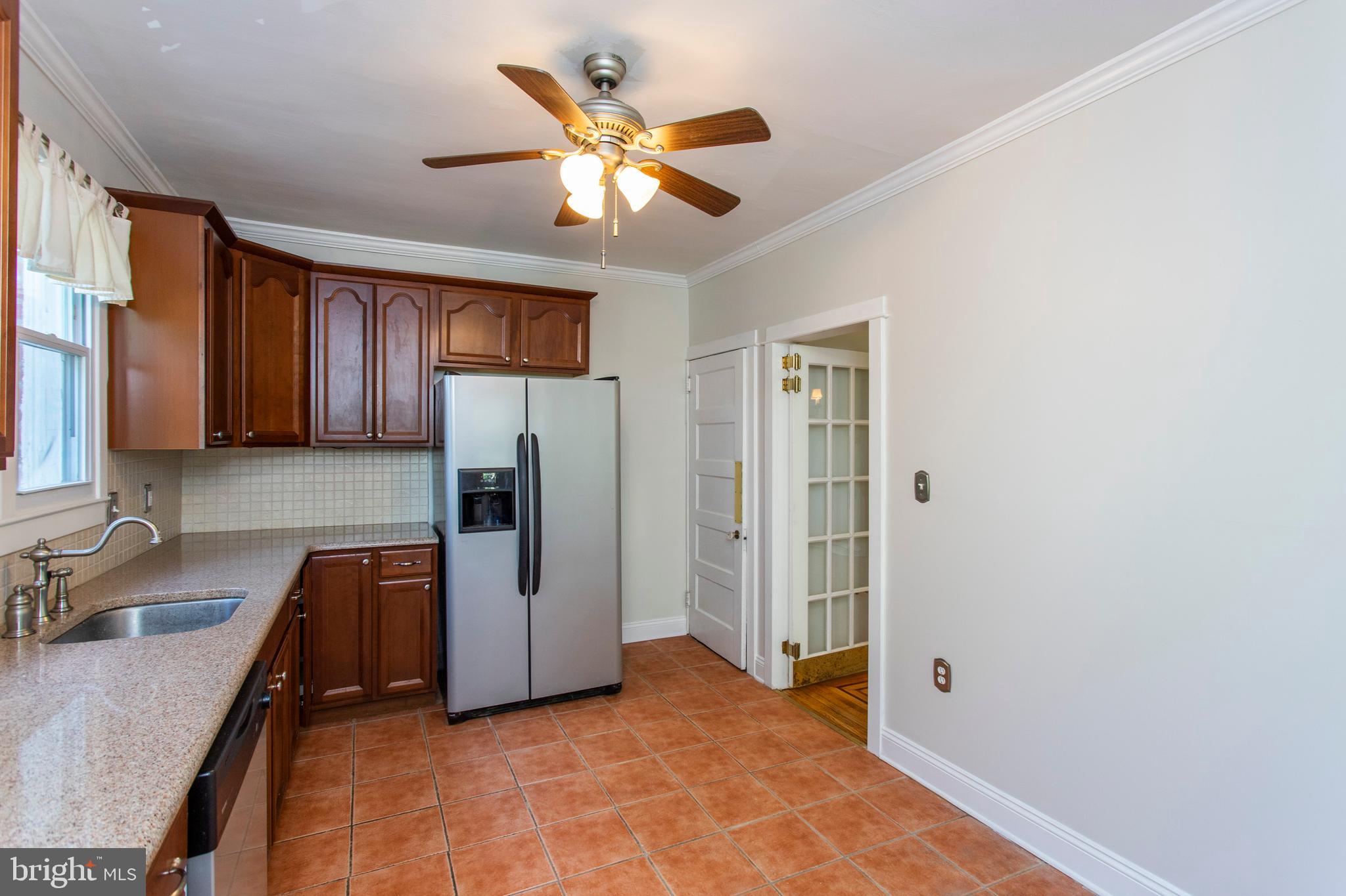 57 Waverly Road Havertown, PA 19083 - Photo 13 of 28 Kitchen