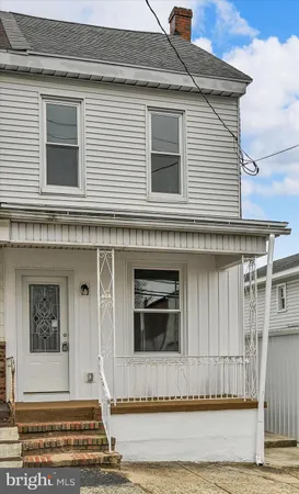 $167,000 | 120 East Chestnut Street, Frackville, PA 17931