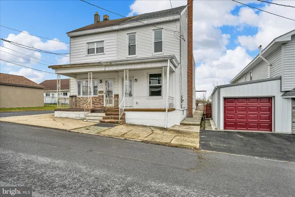 $167,000 | 120 East Chestnut Street, Frackville, PA 17931