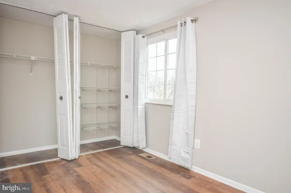 $2,150 | 12509 Laurel Grove Place, Germantown, MD 20874