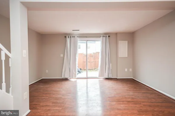 $2,150 | 12509 Laurel Grove Place, Germantown, MD 20874