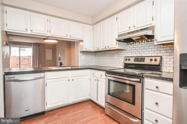 $2,150 | 12509 Laurel Grove Place, Germantown, MD 20874
