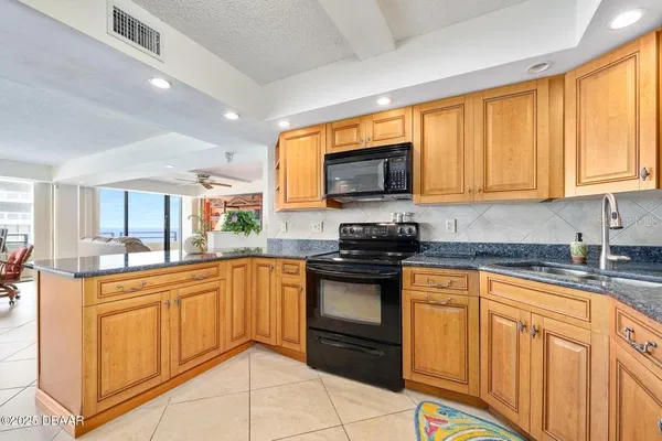 $399,000 | 2900 North Atlantic Avenue, Unit 2003, Daytona Beach, FL 32118