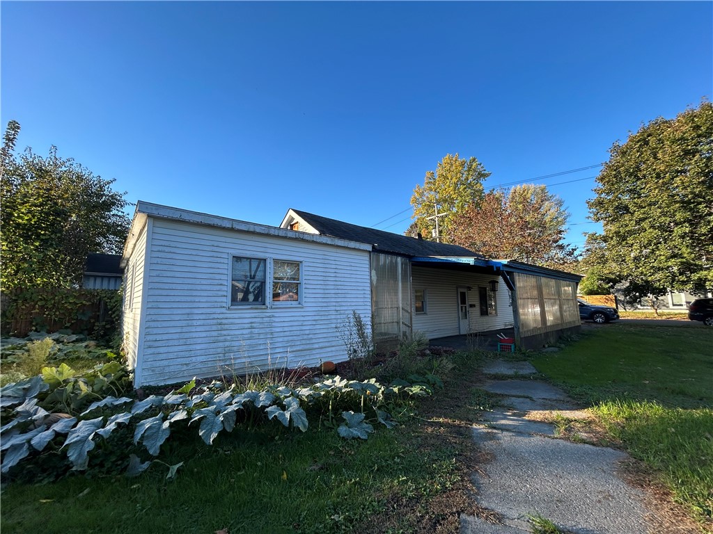 204 North Porter Street Dix, NY 14891 - Photo 4 of 18 View of Apartment