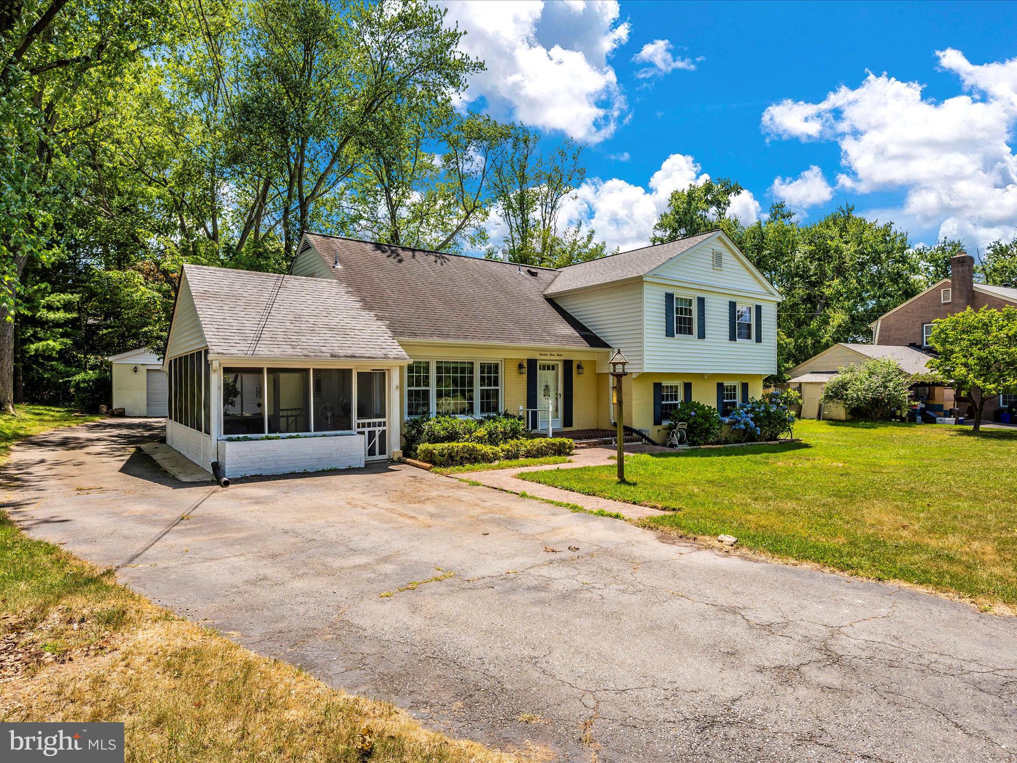 13312 Locksley Lane Silver Spring, MD 20904 - Photo 50 of 102 Exterior Front