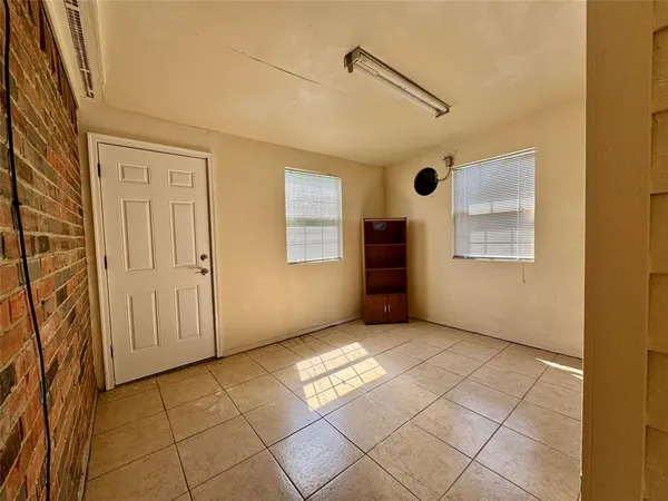 $2,400 | 1418 Jennifer Drive, Garland, TX 75042