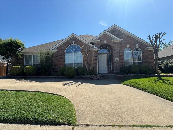 $2,400 | 1418 Jennifer Drive, Garland, TX 75042