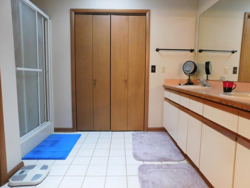 18 Redwood Road Endicott, NY 13760 - Photo 14 of 22 Gallery Image 14