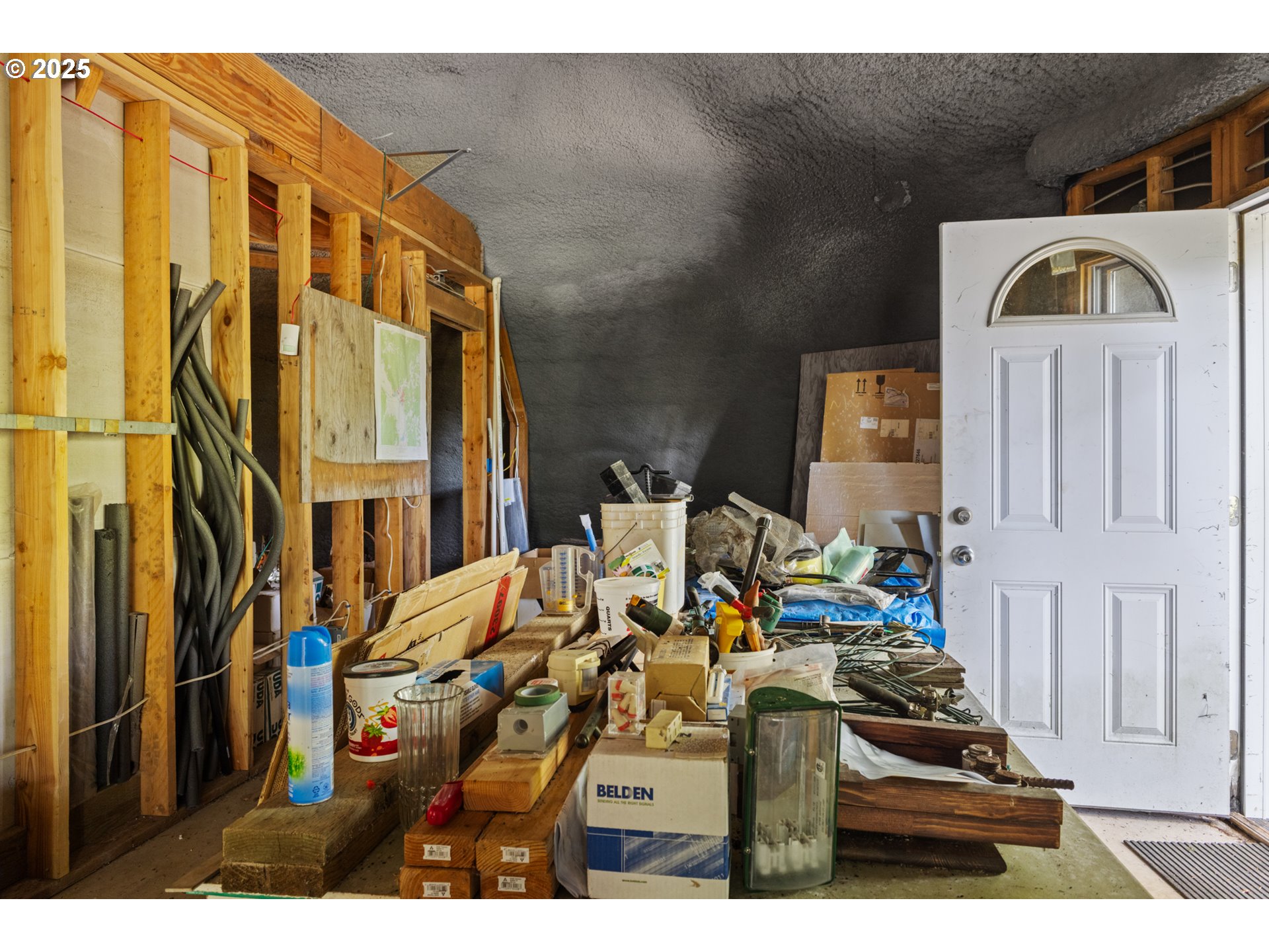 58812 Garden Valley Road Coquille, OR 97423 - Photo 16 of 36 a view of living room with furniture