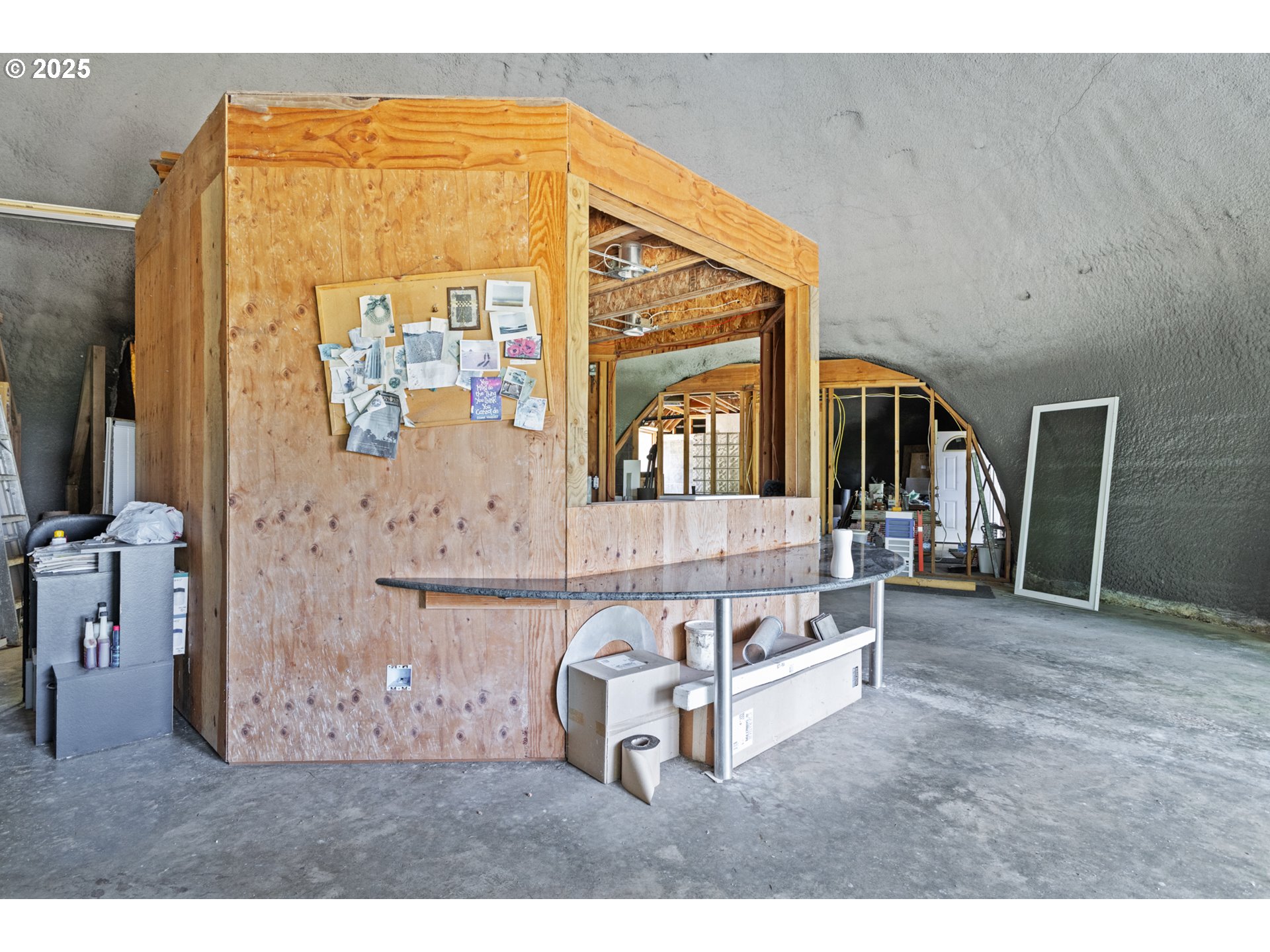 58812 Garden Valley Road Coquille, OR 97423 - Photo 21 of 36 a living room with furniture and a flat screen tv