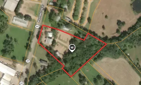 $2,950,000 | 453 North Washington Street, Round Top, TX 78954