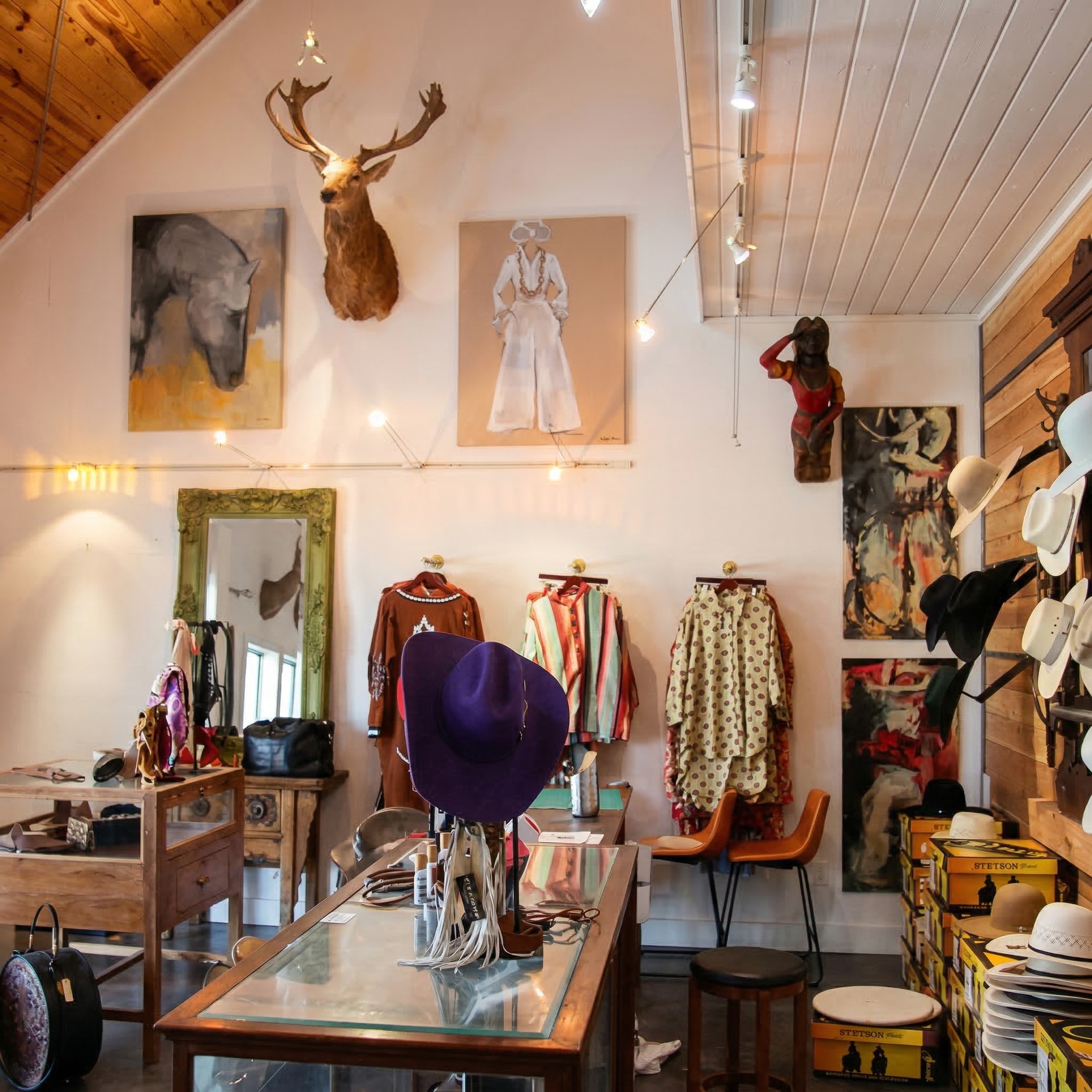 453 North Washington Street Round Top, TX 78954 - Photo 5 of 16 Currenlty lease with boutiqe vendors and artists studio.